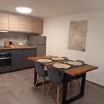 Desanti 3 Appartamento Valun